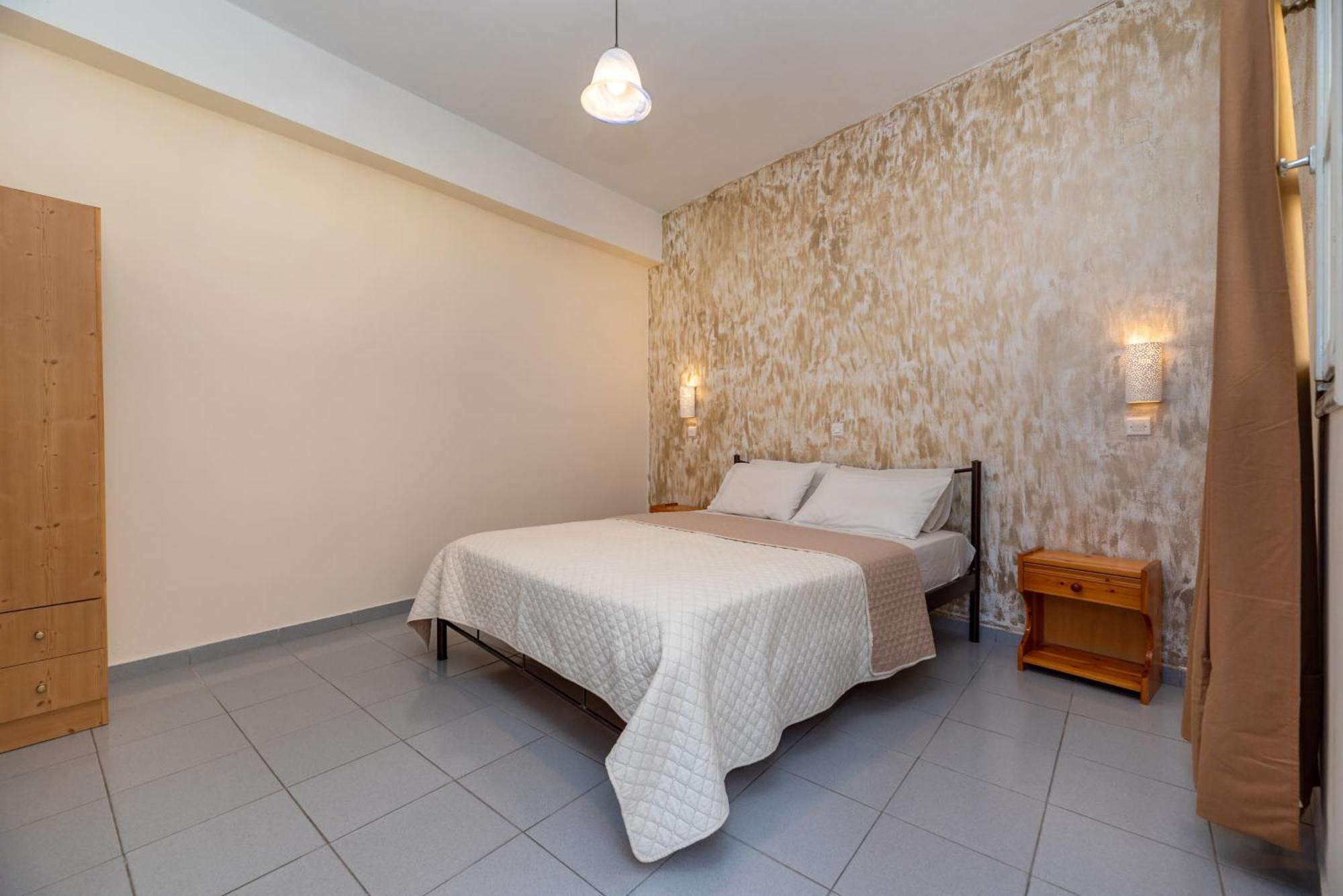 Onar Rooms & Studios Περίσσα Εξωτερικό φωτογραφία