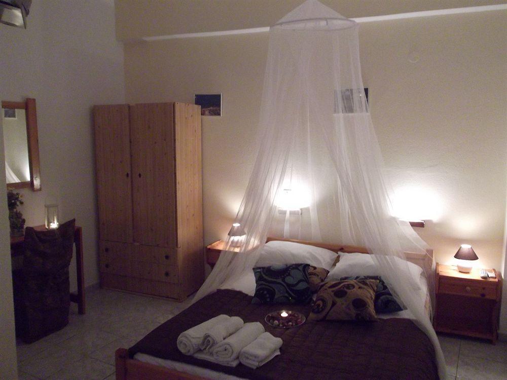 Onar Rooms & Studios Περίσσα Εξωτερικό φωτογραφία