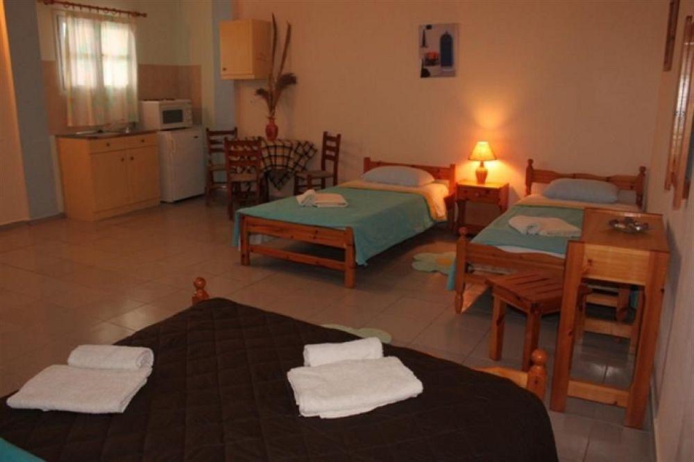 Onar Rooms & Studios Περίσσα Εξωτερικό φωτογραφία